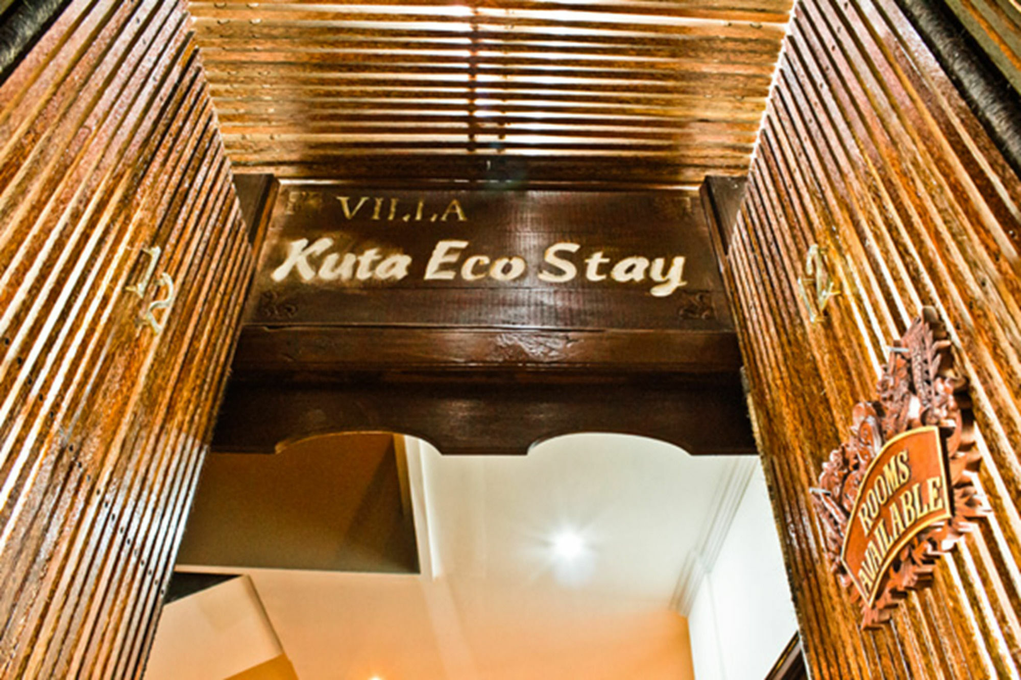 Kuta Ecostay Εξωτερικό φωτογραφία