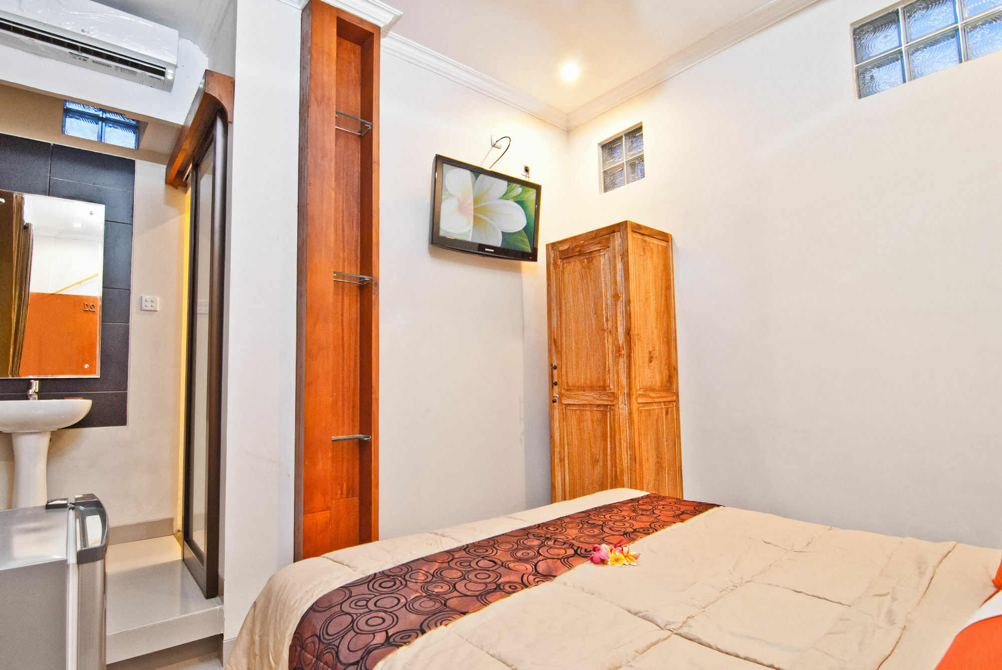 Kuta Ecostay Εξωτερικό φωτογραφία